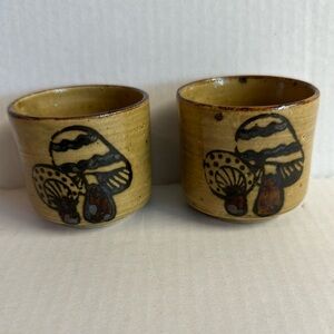 Vtg 70’s Brown handmade hand painted  mushroom teacup/planter/votive holder